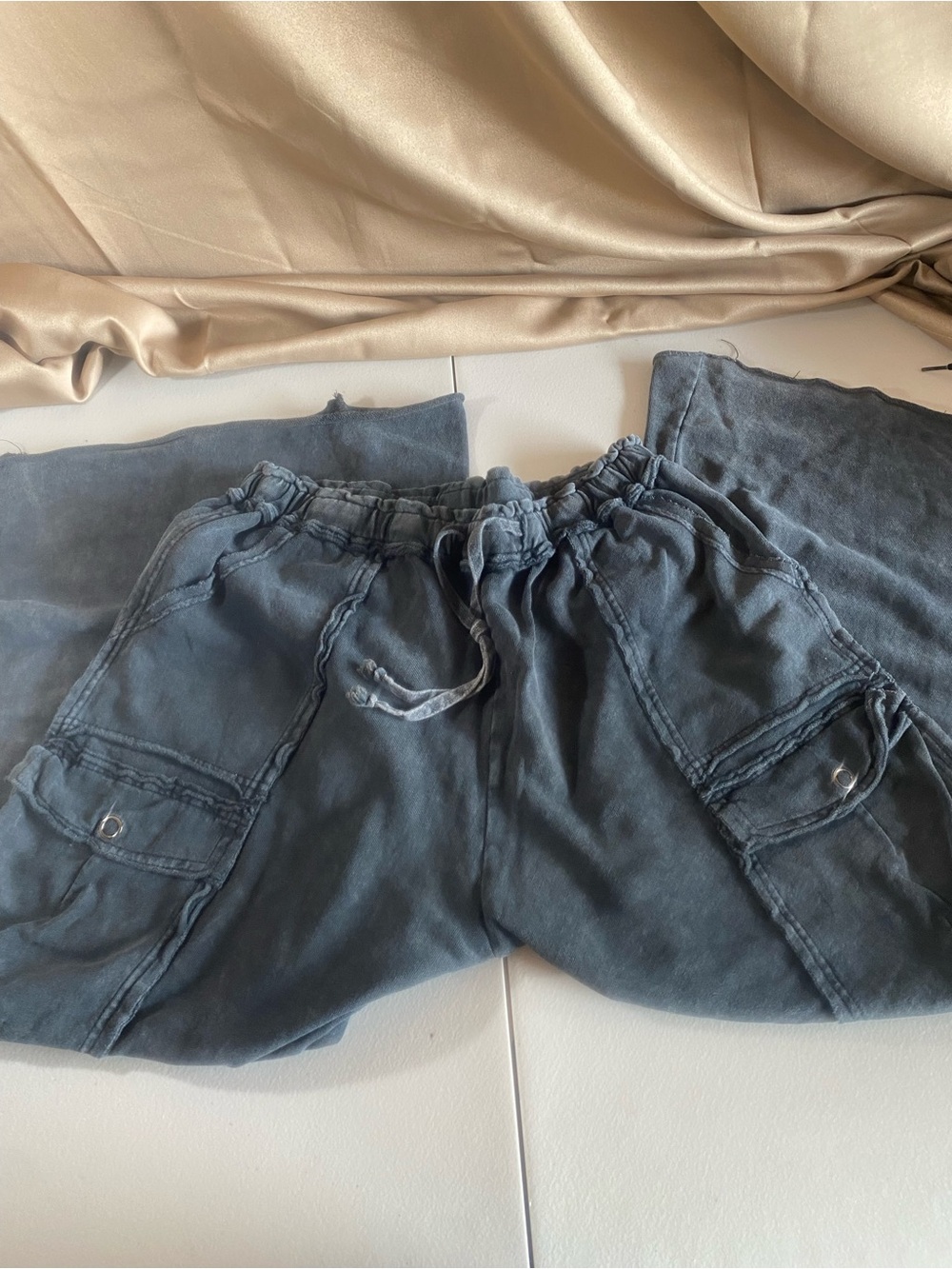 easel Washed Slate Cargo Joggers in Blue-Gray